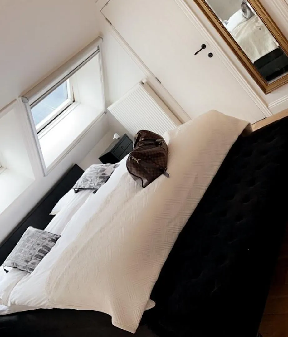 Luxury Appartement 2 Bedrooms 2 Bathrooms 3 Beds Bruges 0*,